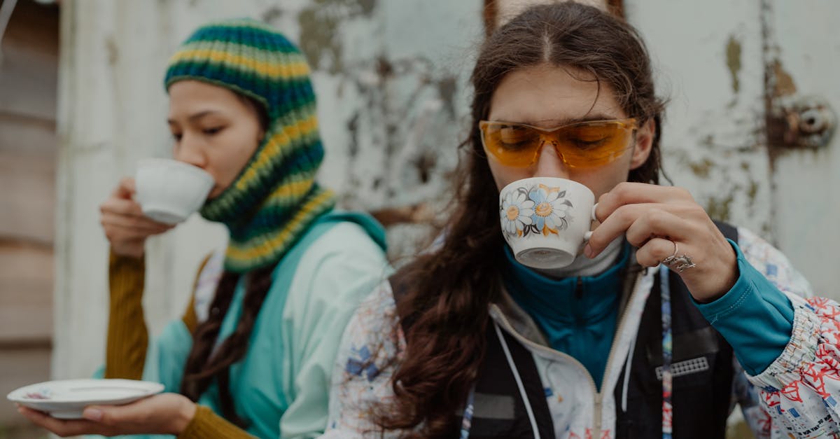 découvrez l'univers fascinant des gitans : leur culture riche, leurs traditions vibrantes et leur mode de vie nomade. plongez dans l'héritage des gitans et explorez leur histoire, leur musique et leurs arts.
