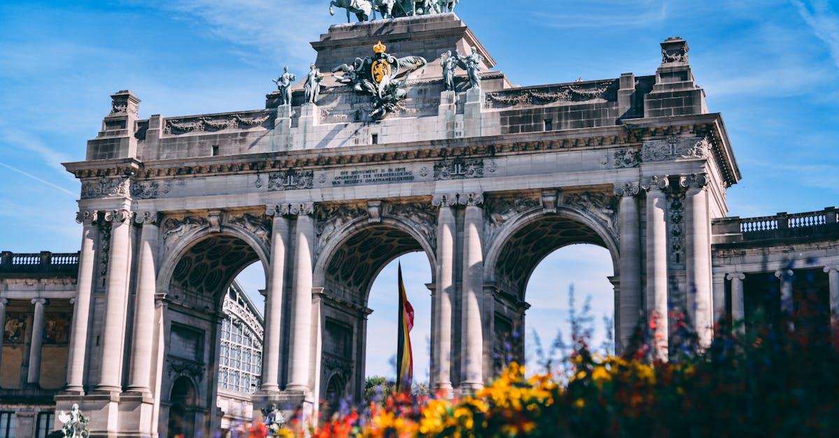 découvrez la belgique, un pays riche en culture, histoire et gastronomie. explorez ses villes emblématiques comme bruxelles et bruges, savourez ses délicieuses bières et chocolats, et plongez dans ses traditions uniques. parfait pour un voyage inoubliable au cœur de l'europe.