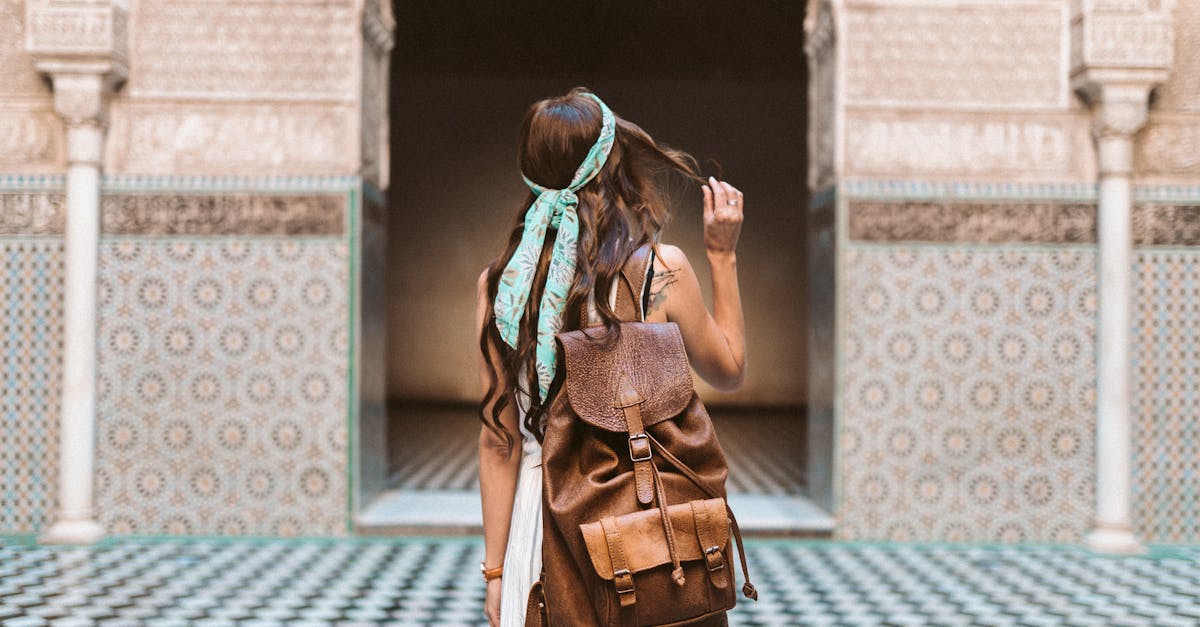 découvrez le monde en solo : conseils, astuces et destinations incontournables pour une aventure mémorable en voyage en solitaire. explorez votre indépendance et vivez des expériences authentiques!