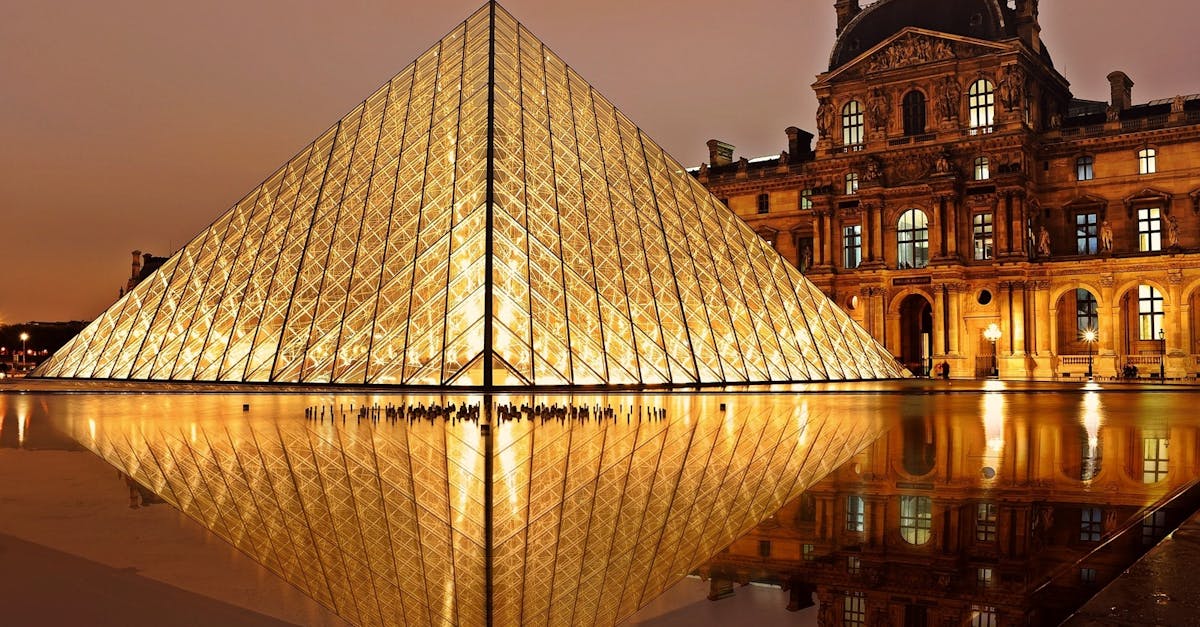 découvrez paris, la ville lumière, riche en histoire, culture et gastronomie. explorez ses monuments emblématiques, ses musées renommés et ses charmants quartiers. que vous soyez en quête de romantisme, d'aventure ou de découvertes artistiques, paris saura vous séduire à chaque coin de rue.