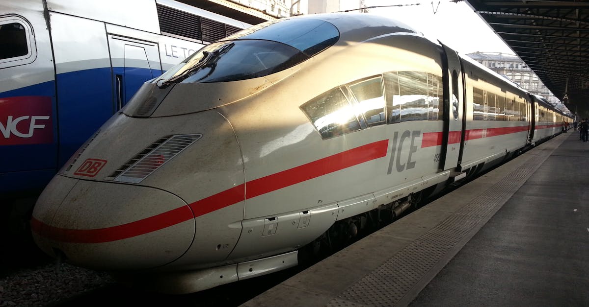 découvrez tout sur la sncf, la société nationale des chemins de fer français : horaires, tarifs, services et nouveautés pour vos voyages en train à travers la france et en europe.